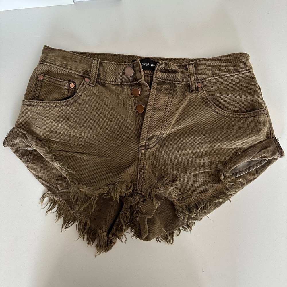 Mustard seed shorts
